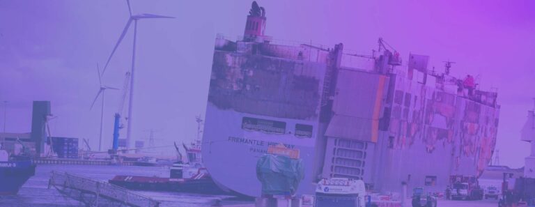 Fremantle_Highway_in_Eemshaven-111h